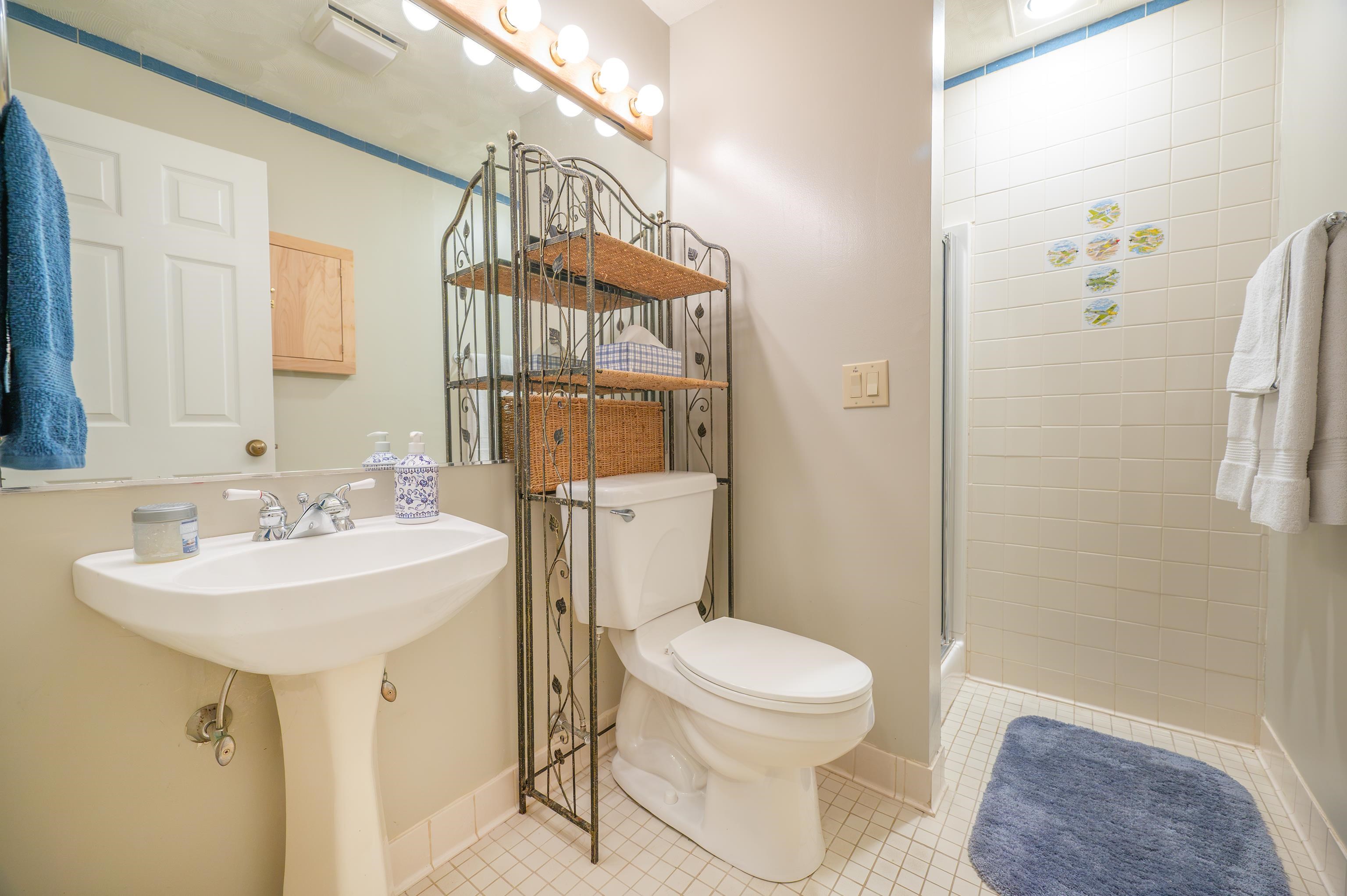 1140 Murphys Road Unit: 2B