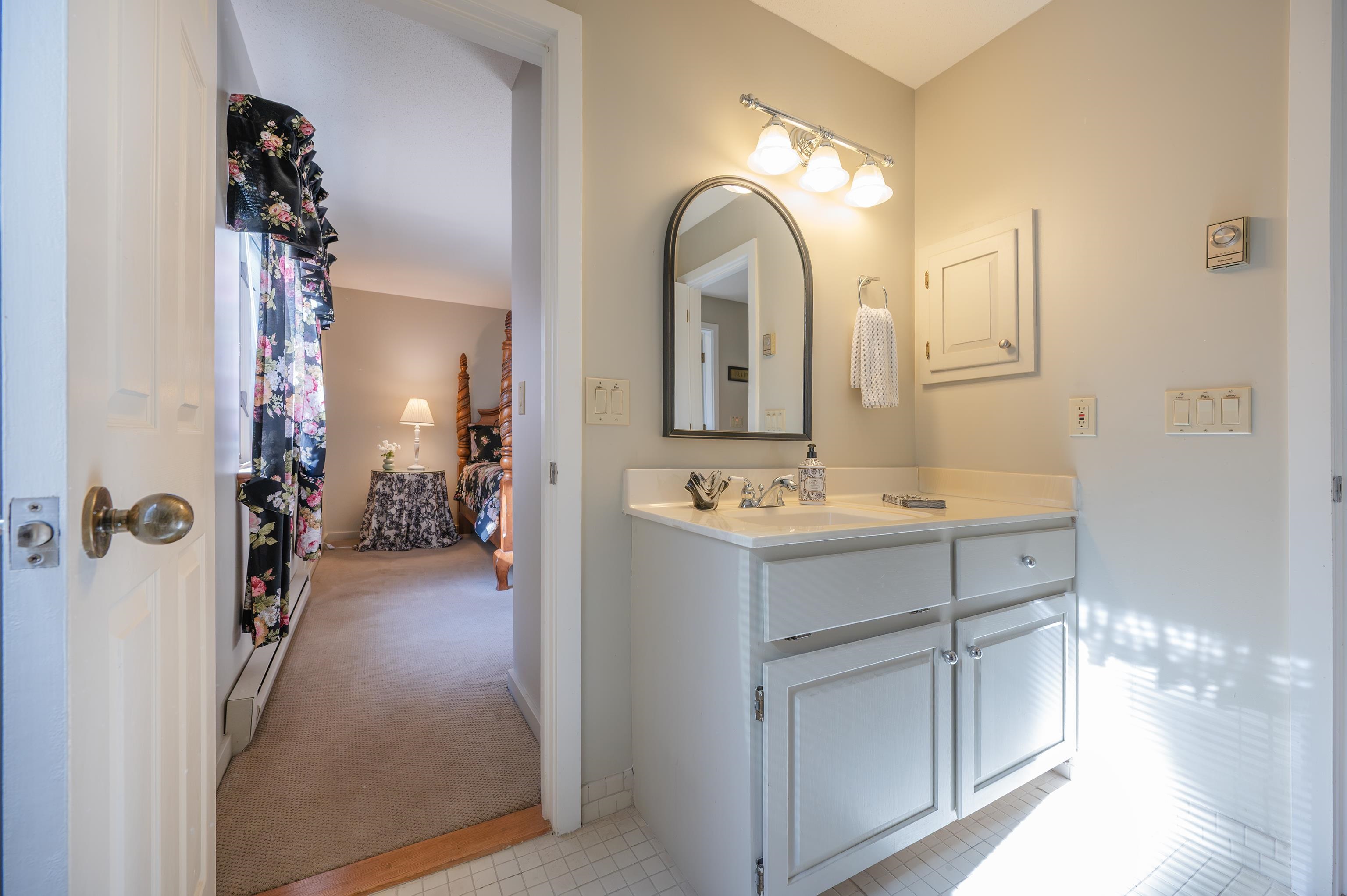 1140 Murphys Road Unit: 2B
