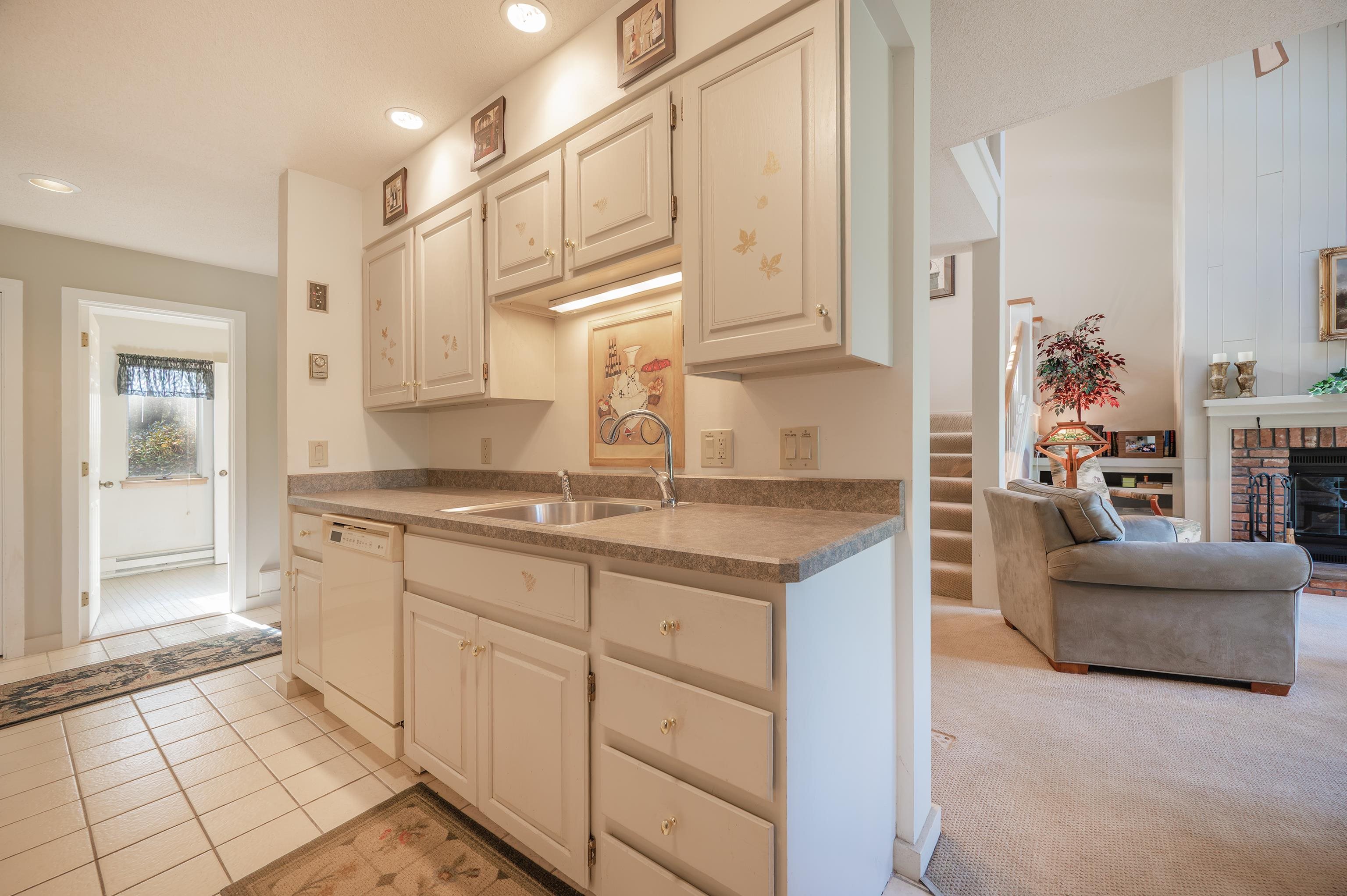 1140 Murphys Road Unit: 2B
