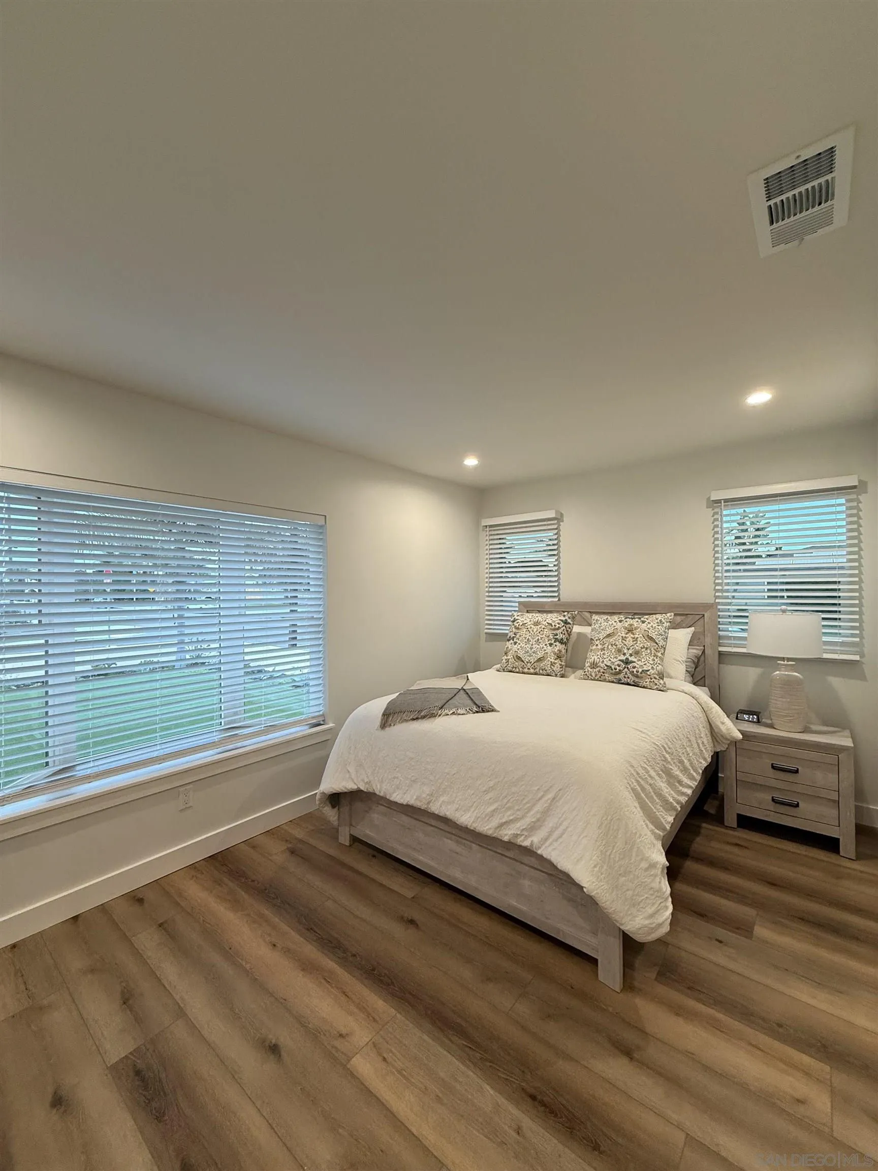 291 Ebony Avenue