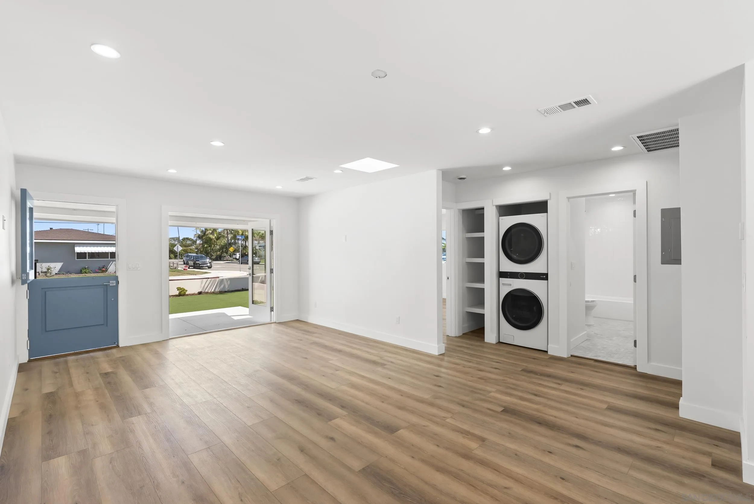 291 Ebony Avenue