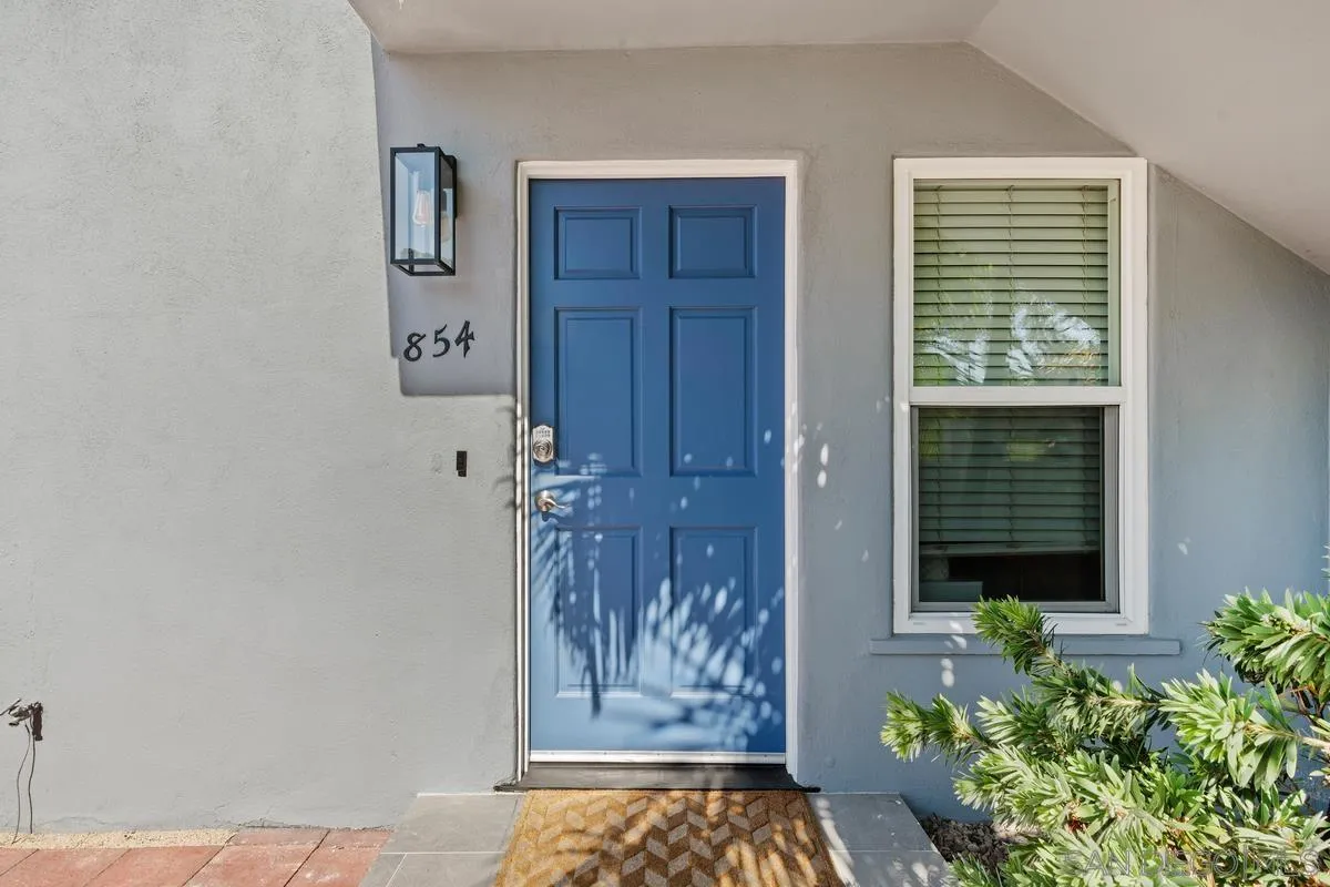 854 Olive Avenue