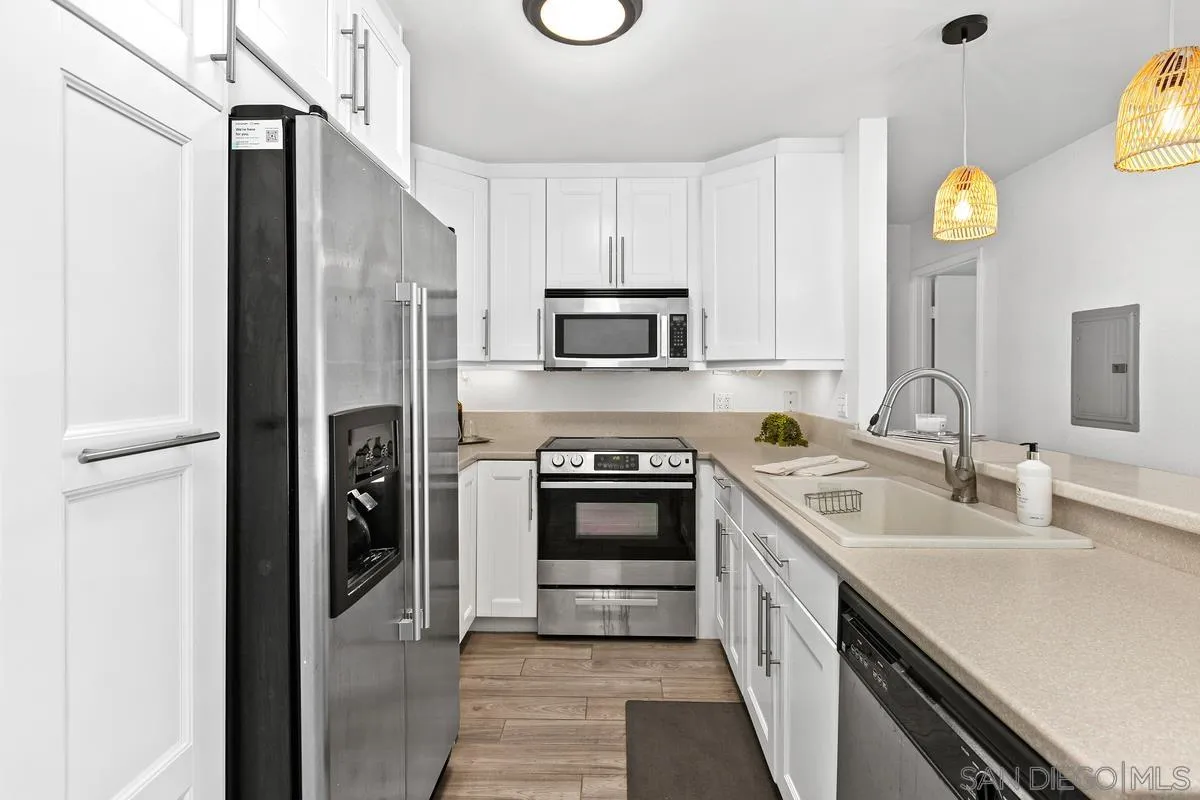 4647 Pico Street Unit 205