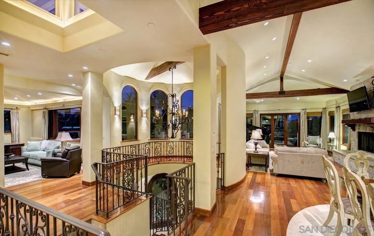 1150 Pine St, Coronado