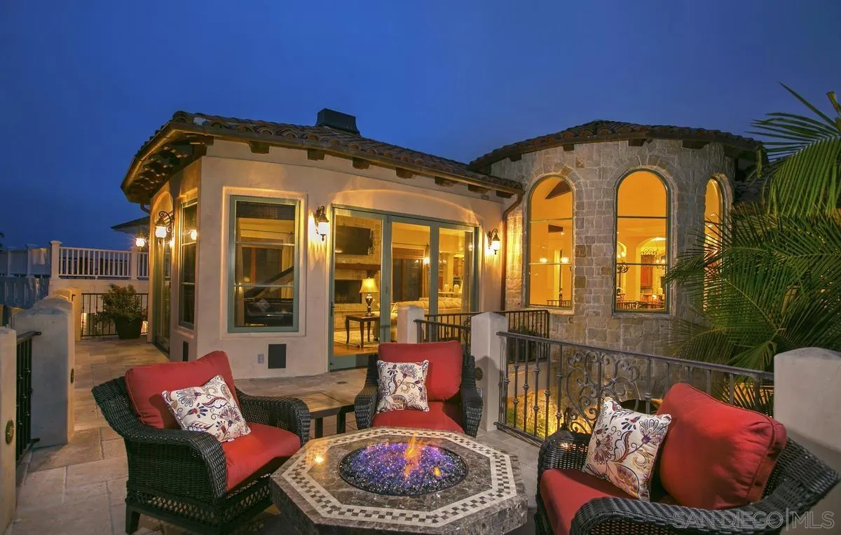 1150 Pine St, Coronado