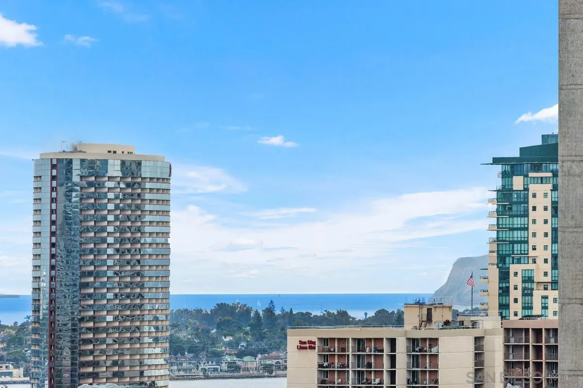 1080 Park Blvd Unit 916