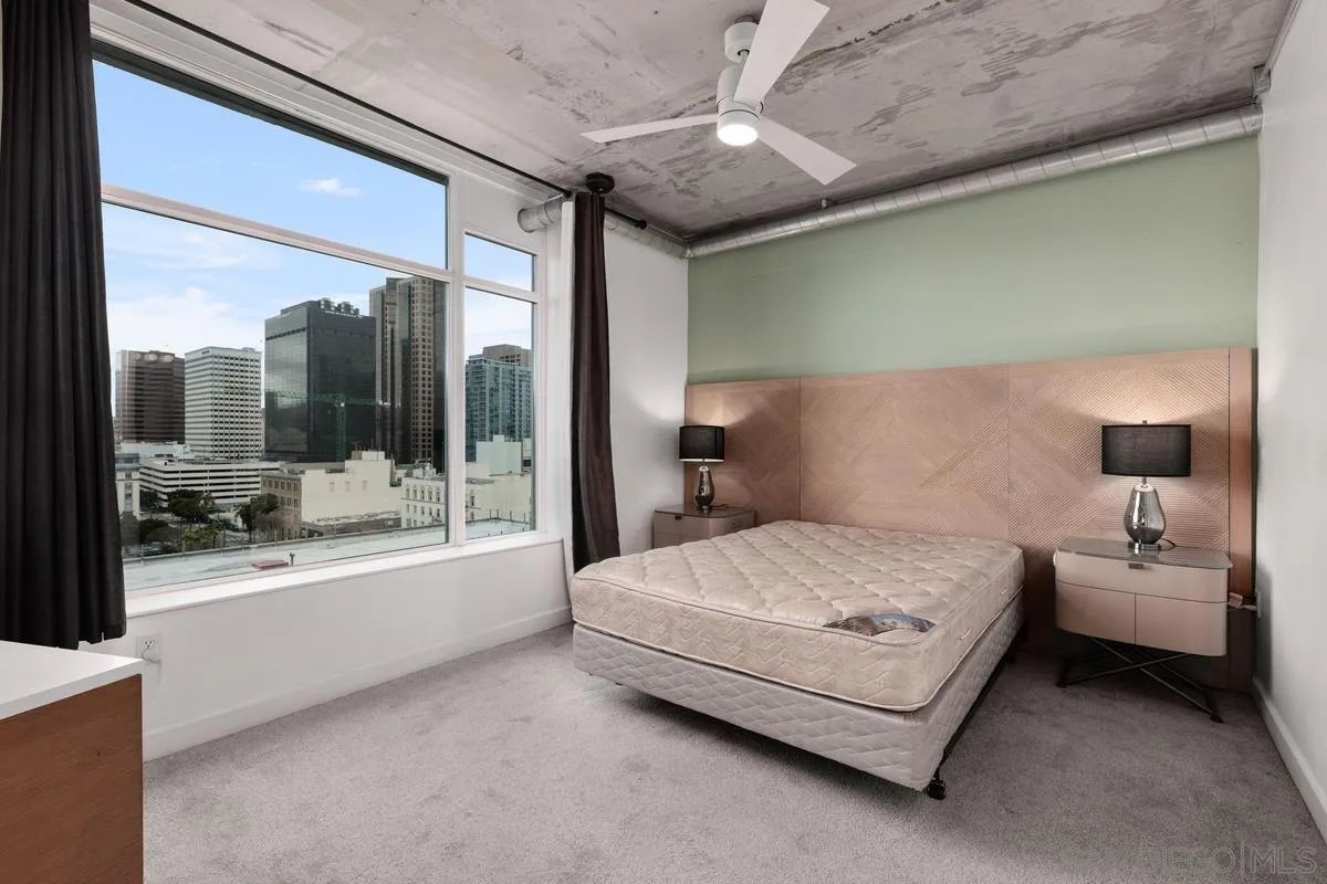 1080 Park Blvd Unit 916