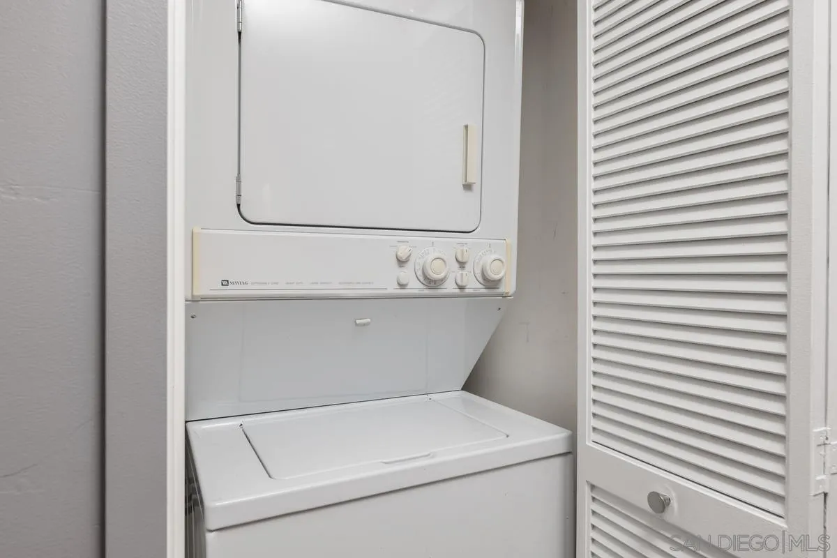 1080 Park Blvd Unit 916