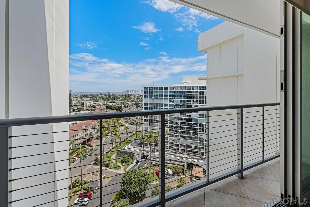 1720 Avenida Del Mundo Unit 1501