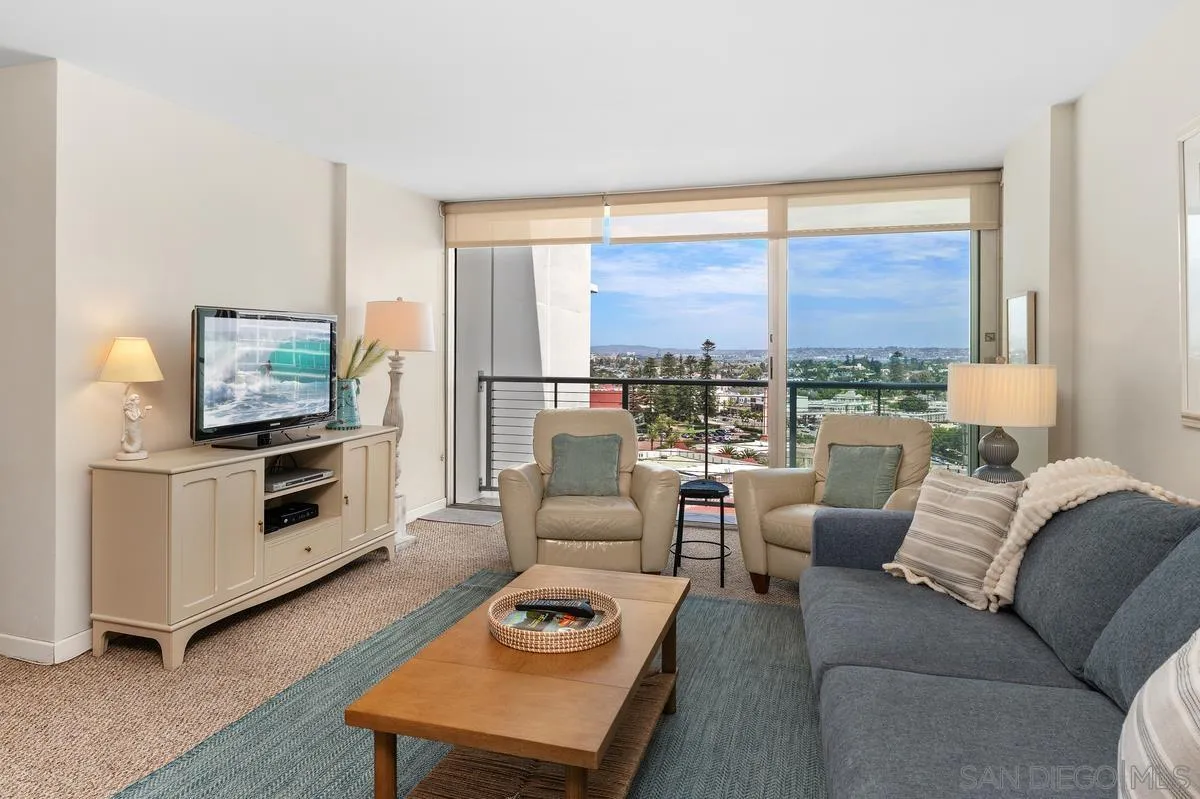 1720 Avenida Del Mundo Unit 1501