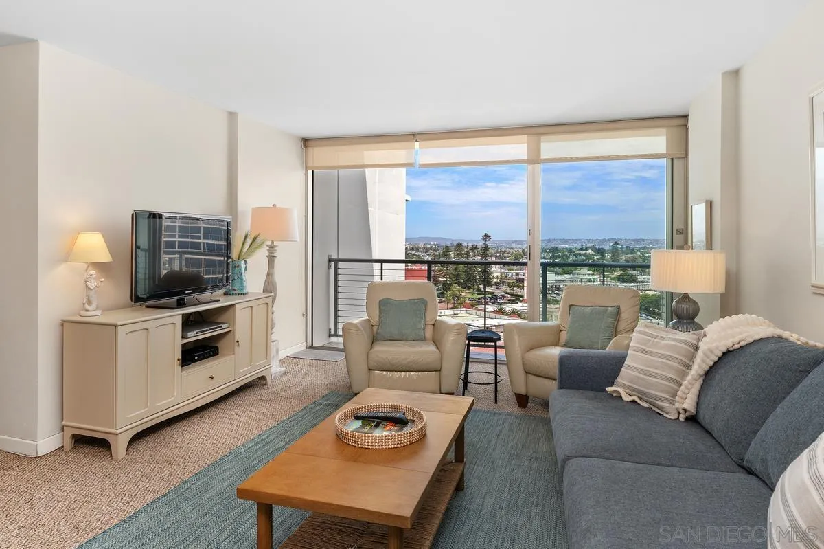 1720 Avenida Del Mundo Unit 1501