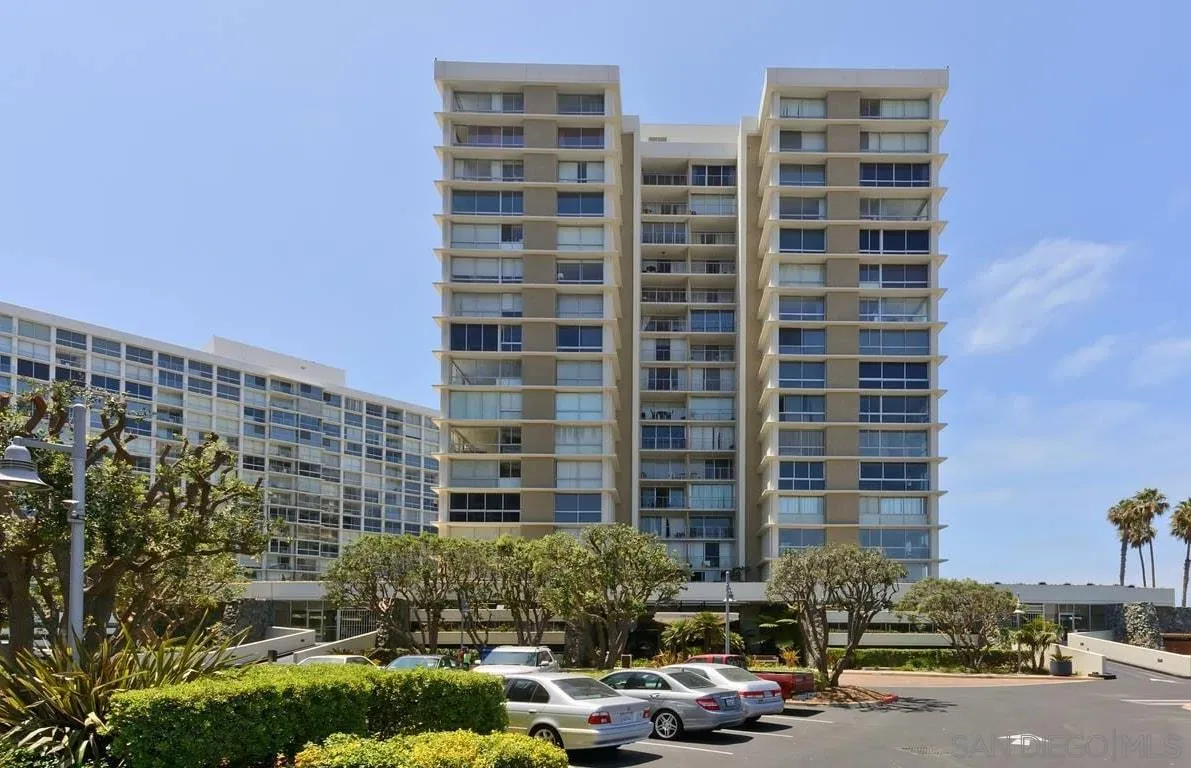 1720 Avenida Del Mundo Unit 1501