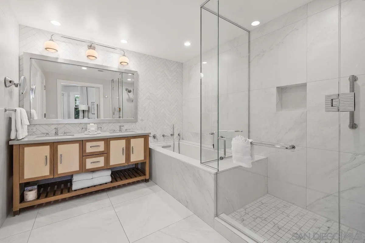 1500 Orange Ave Unit Residence 35