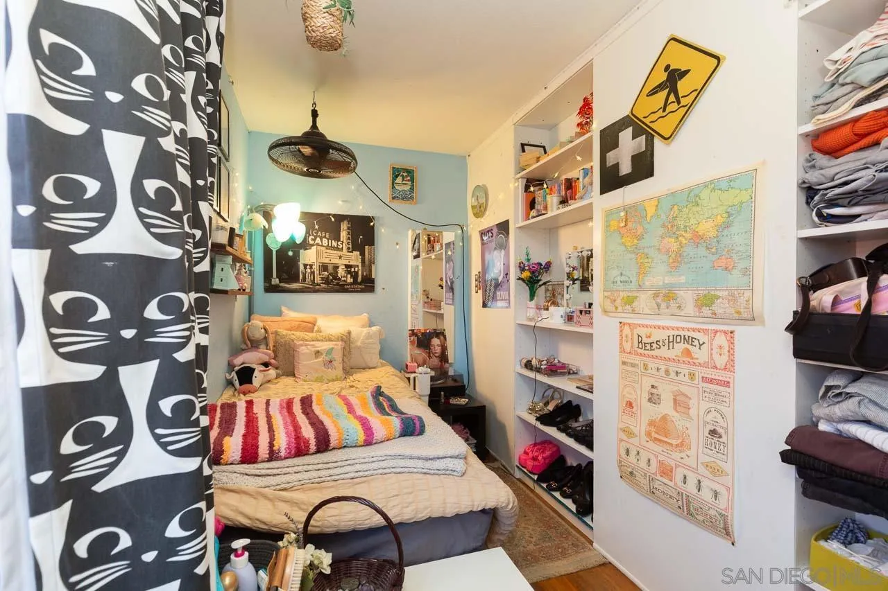 449 G Ave