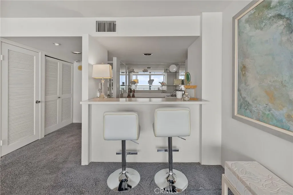 1720 Avenida Del Mundo Unit 805