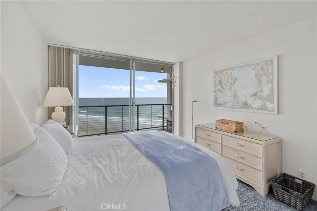 1720 Avenida Del Mundo Unit 805