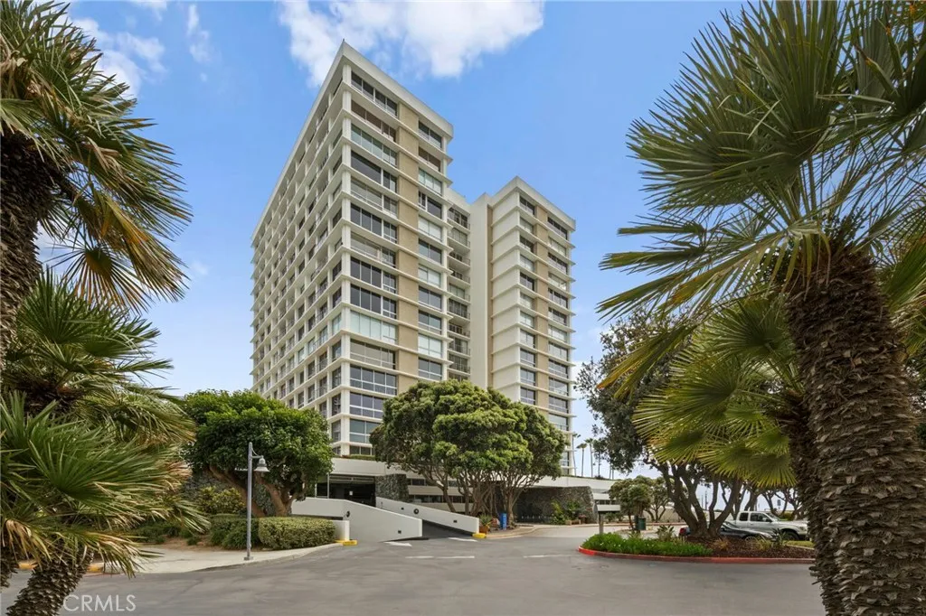 1720 Avenida Del Mundo Unit 805