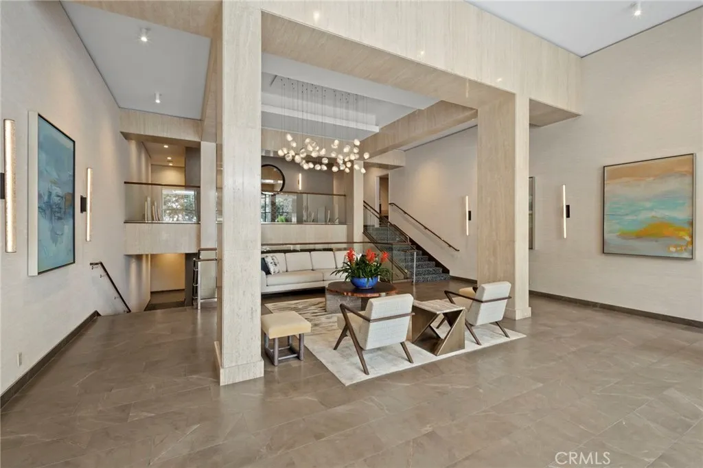 1720 Avenida Del Mundo Unit 805