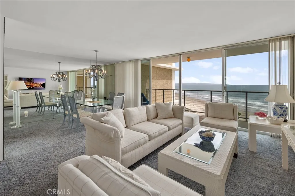 1720 Avenida Del Mundo Unit 805