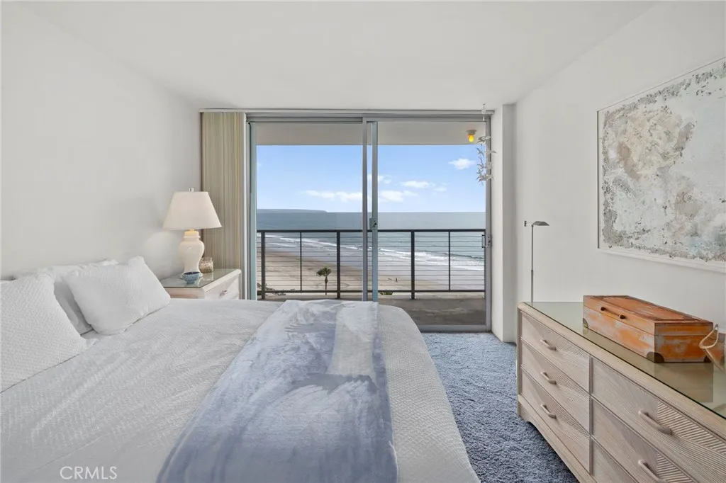 1720 Avenida Del Mundo Unit 805