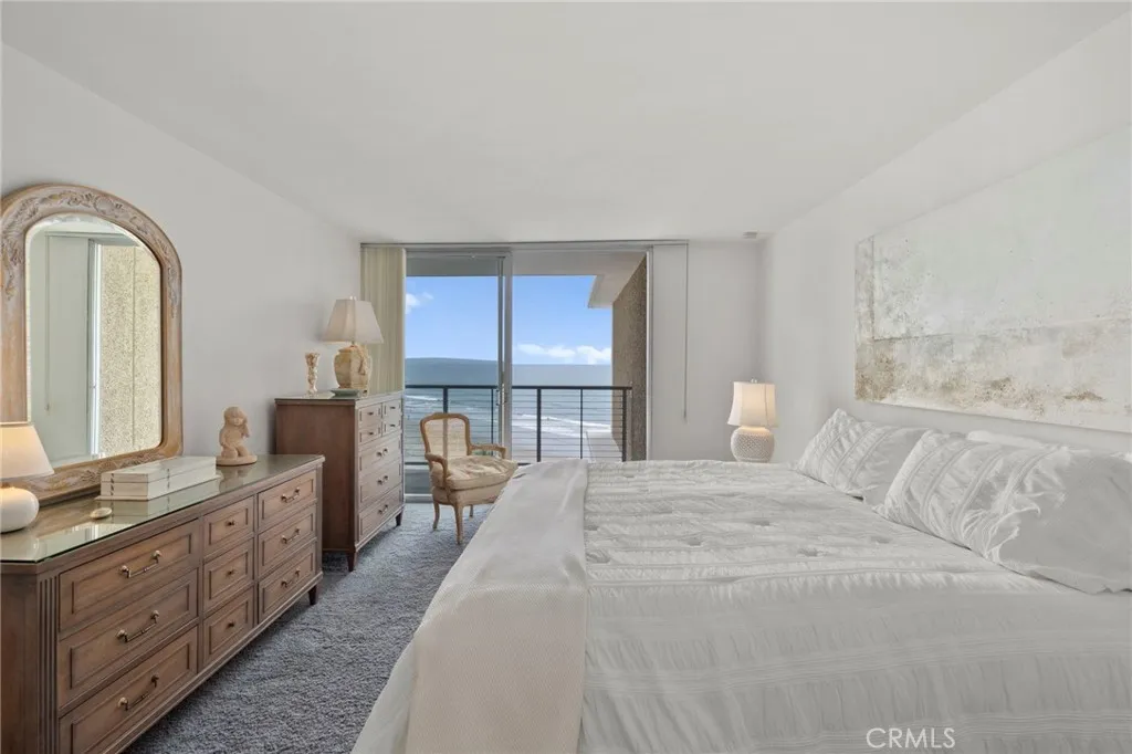 1720 Avenida Del Mundo Unit 805