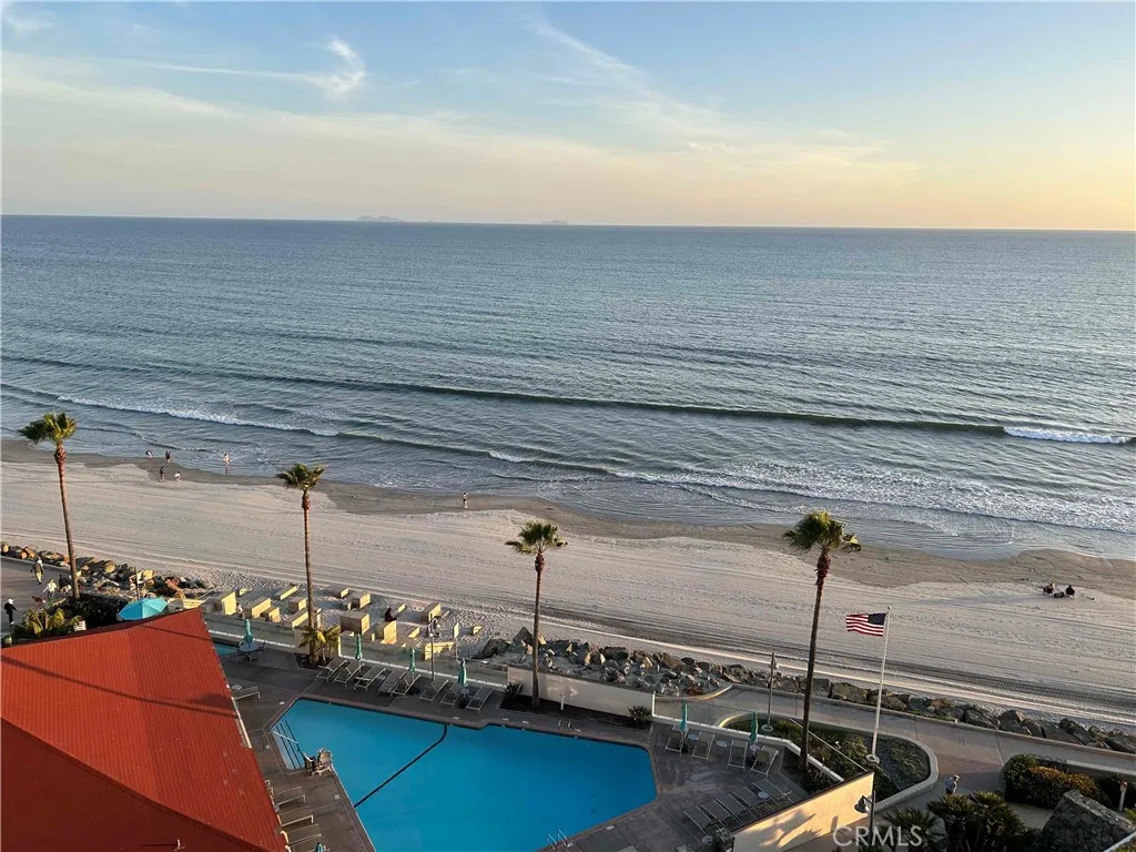 1720 Avenida Del Mundo Unit 805