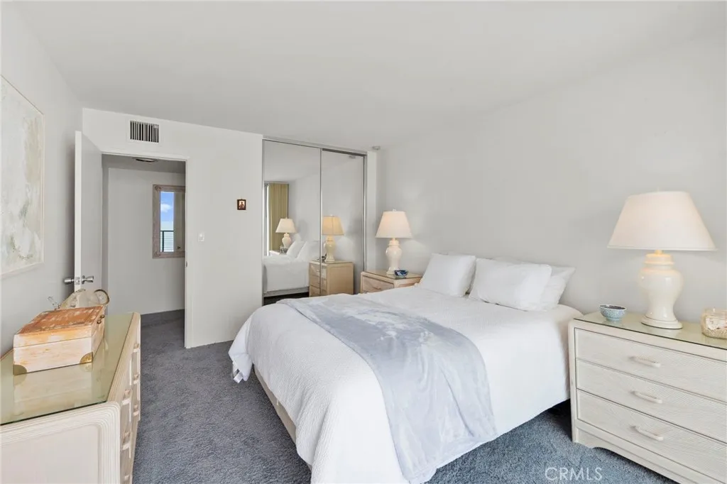 1720 Avenida Del Mundo Unit 805