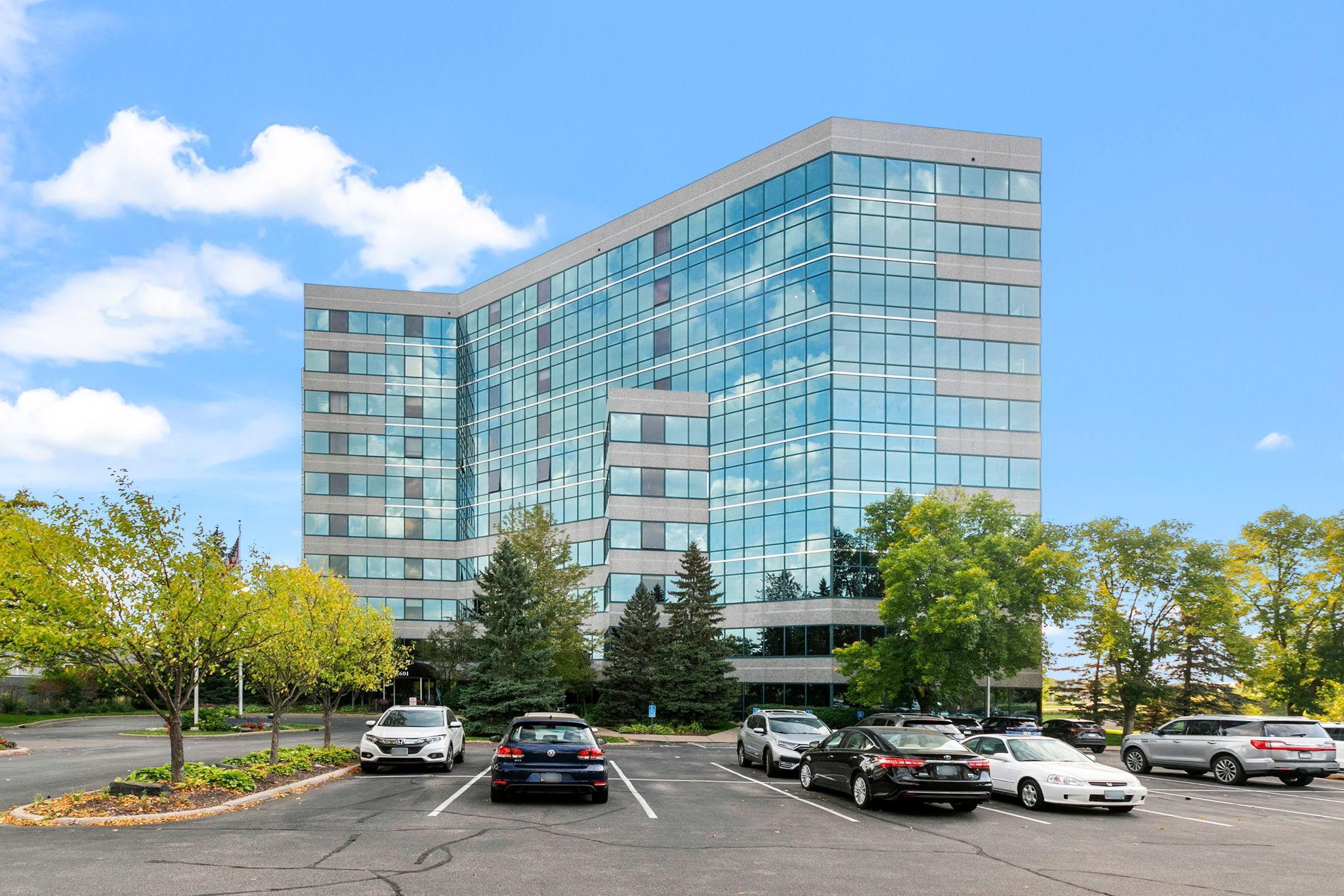 5601 Smetana Drive Unit: 214