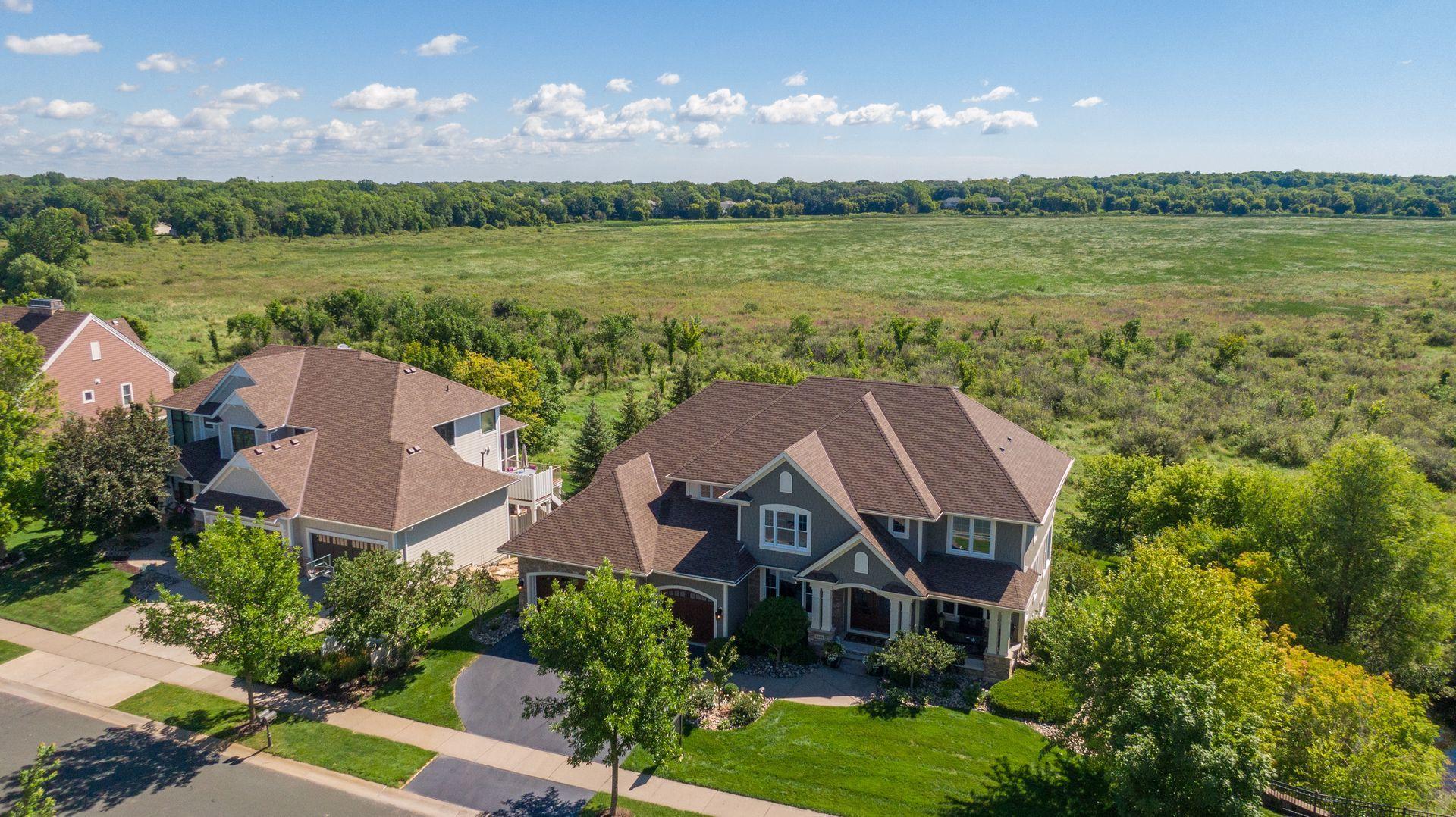 4544 Bluebell Trail N