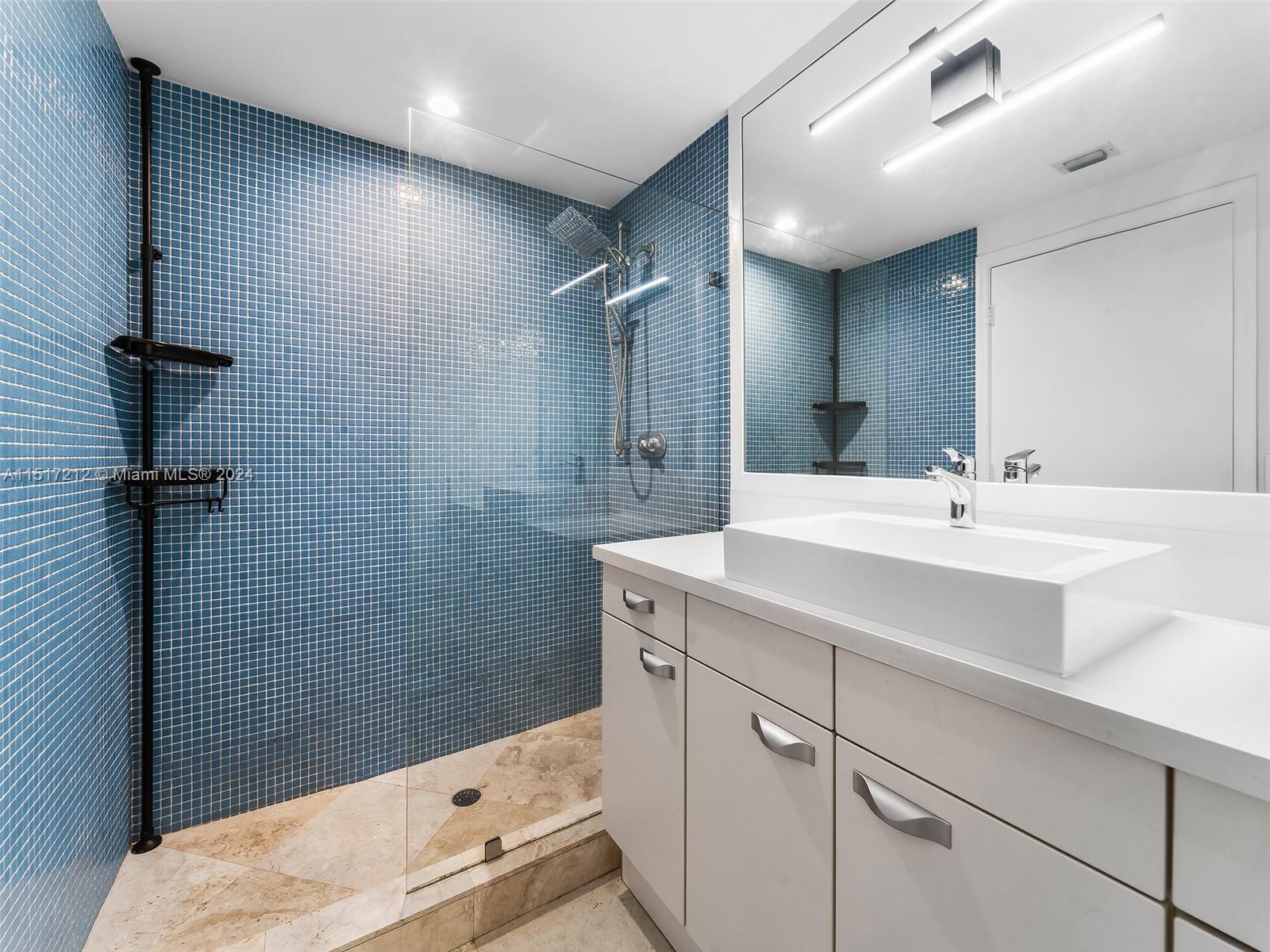 1545 Jefferson Ave Unit: 102