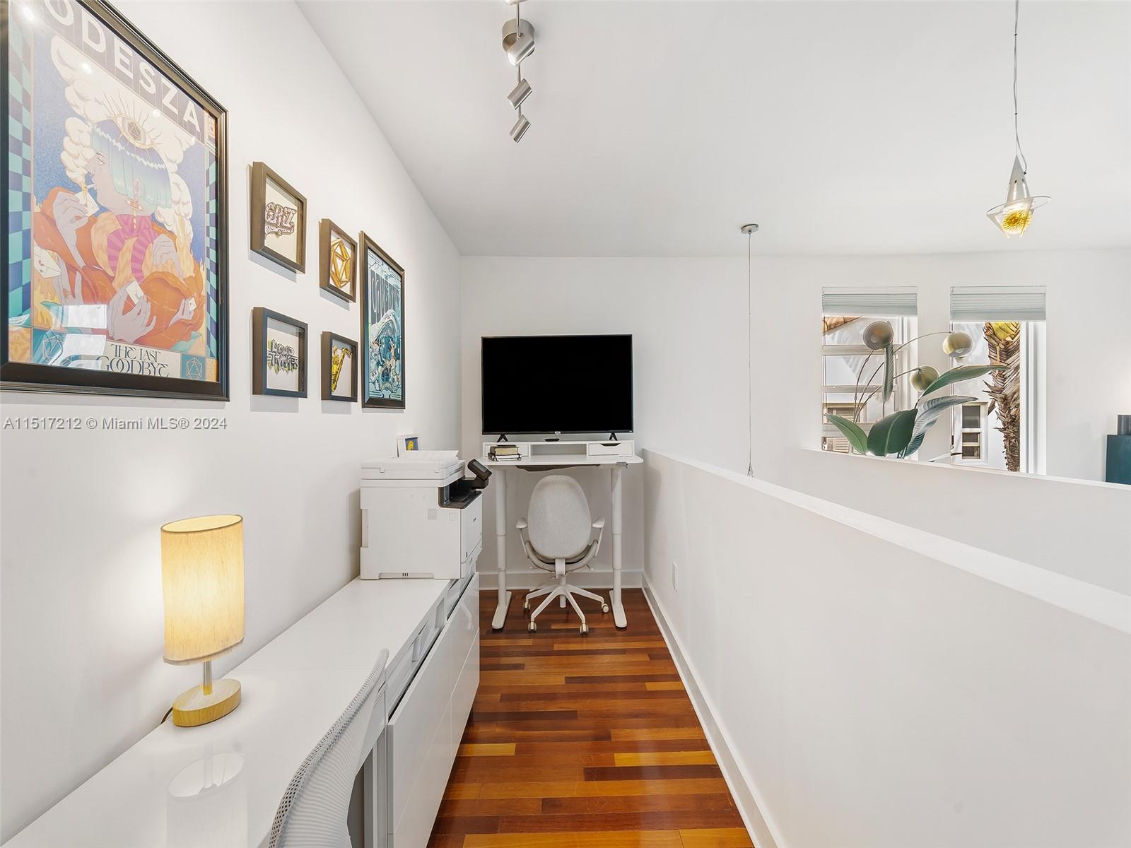 1545 Jefferson Ave Unit: 102