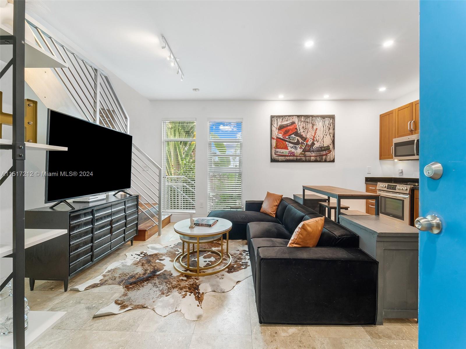 1545 Jefferson Ave Unit: 102