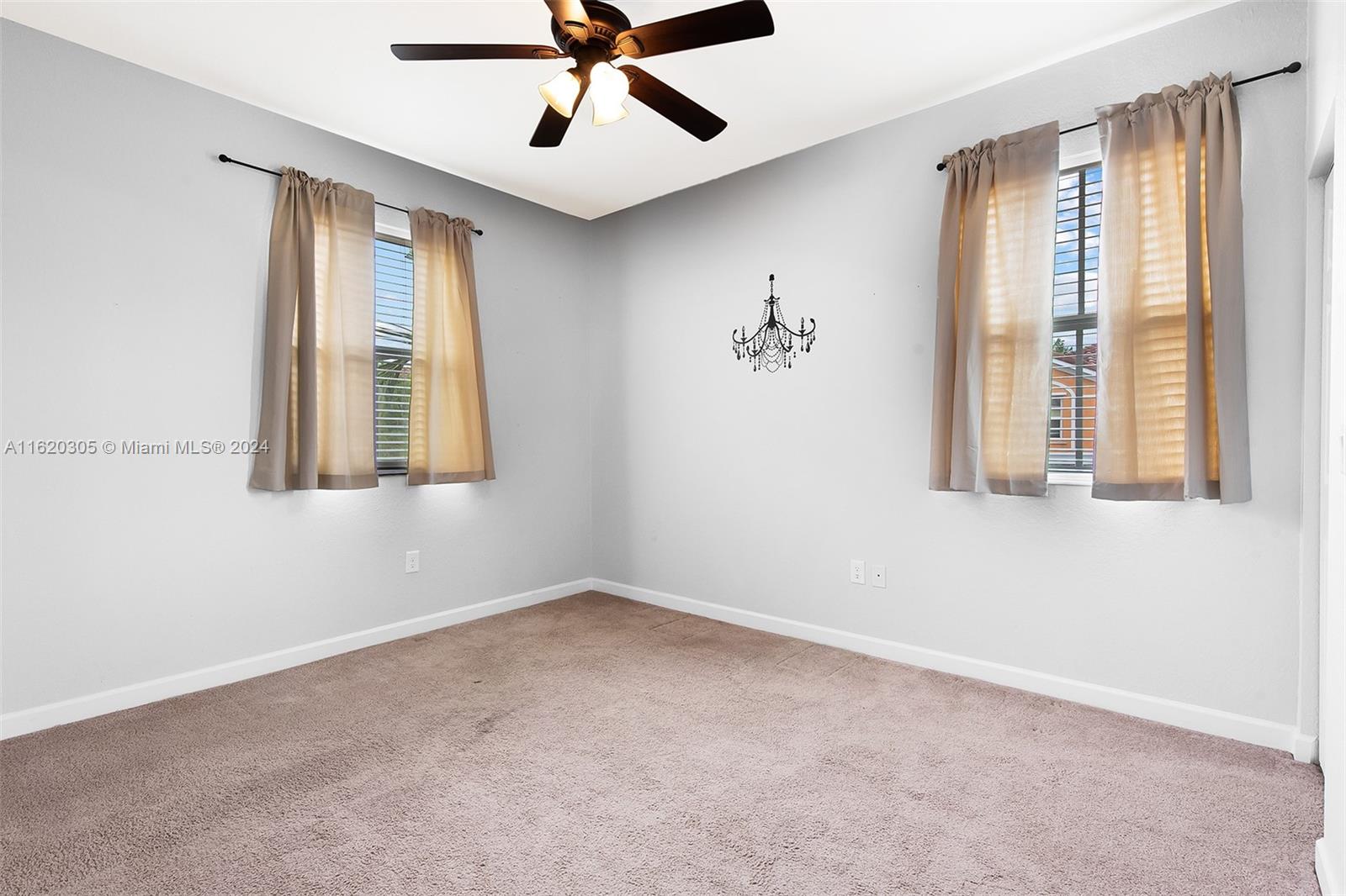 12430 Emerald Creek Mnr