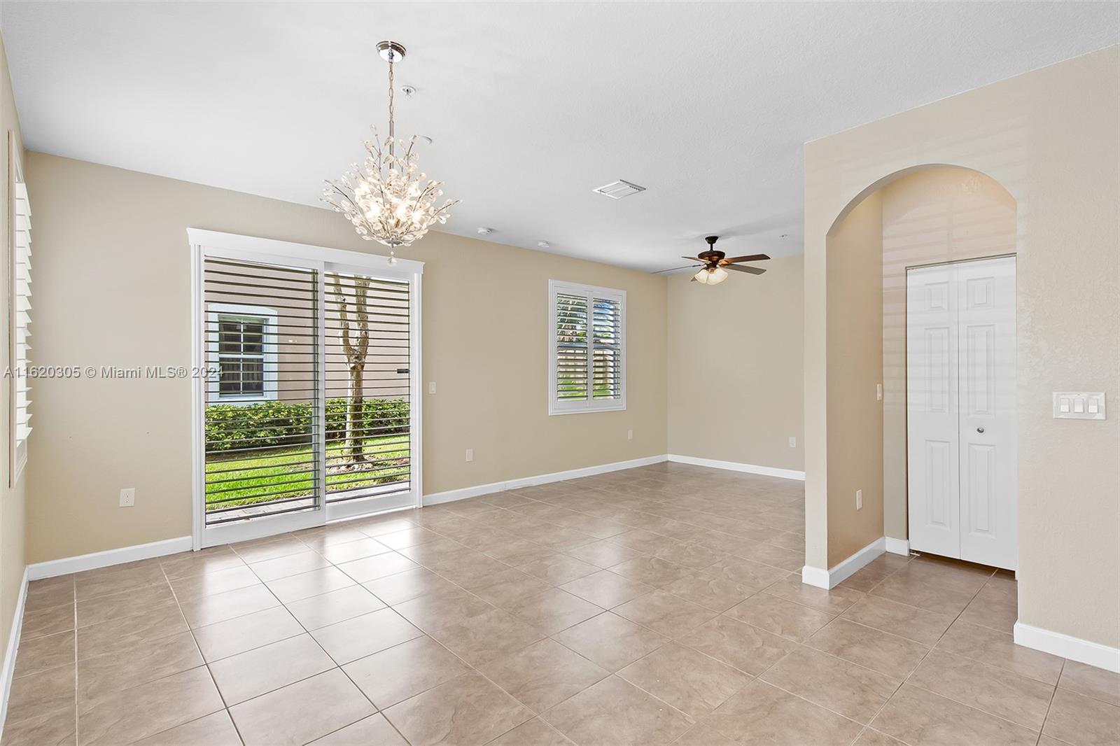 12430 Emerald Creek Mnr