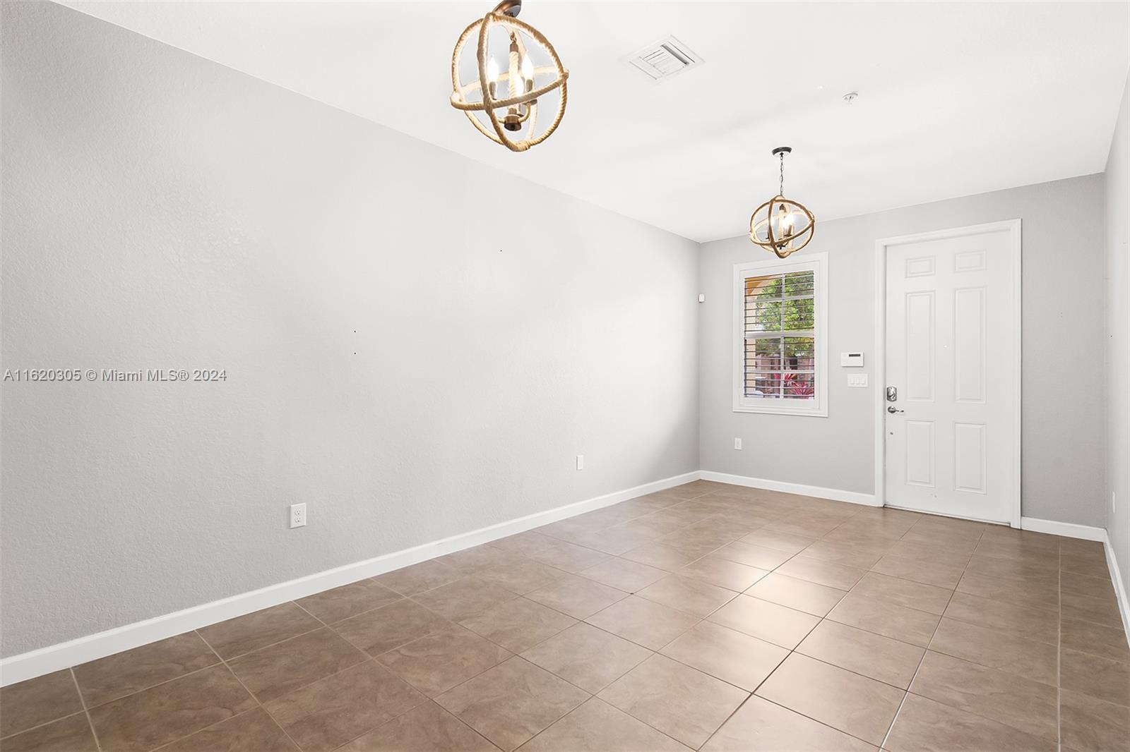 12430 Emerald Creek Mnr