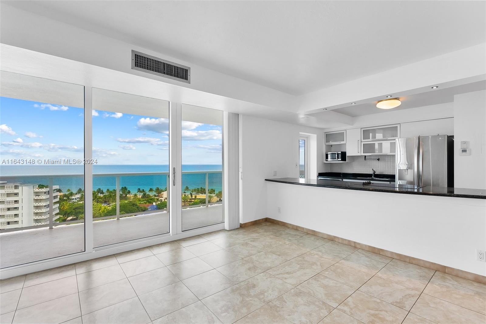 2715 N Ocean Blvd # 16A