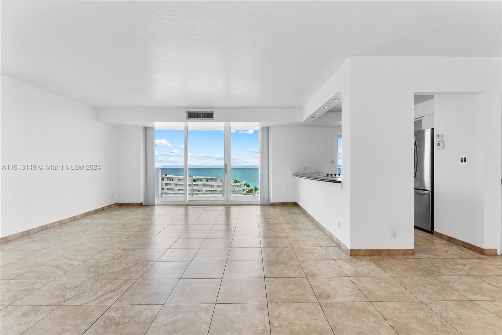 2715 N Ocean Blvd # 16A
