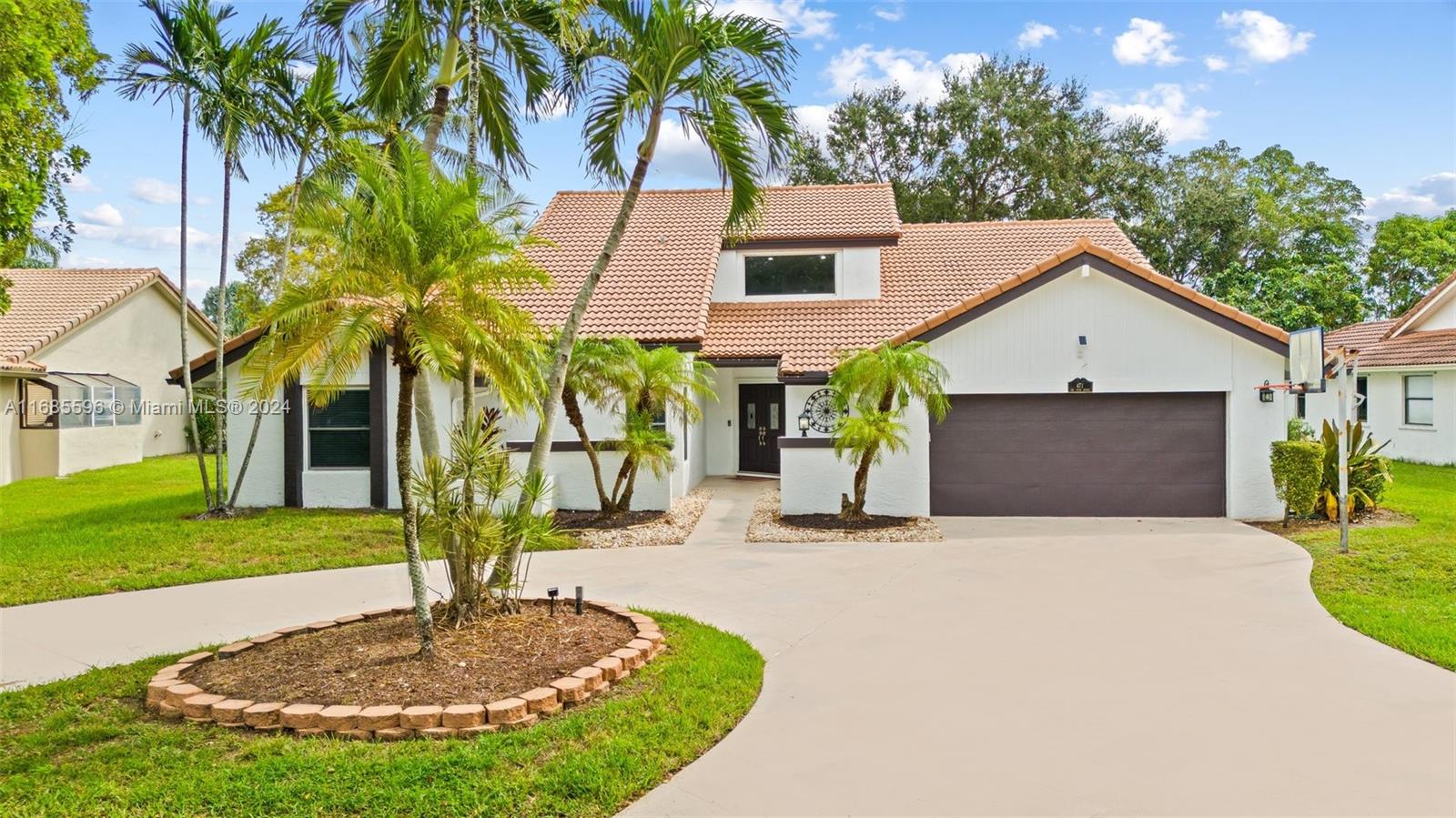 471 NW 113th Ave