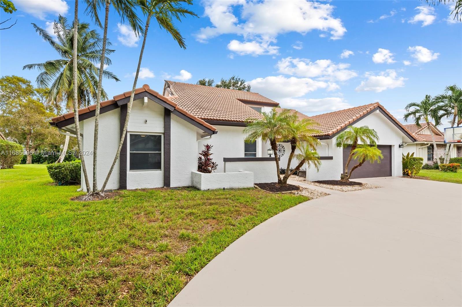471 NW 113th Ave