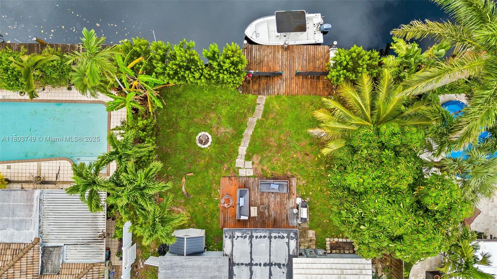 908 Citrus Isle