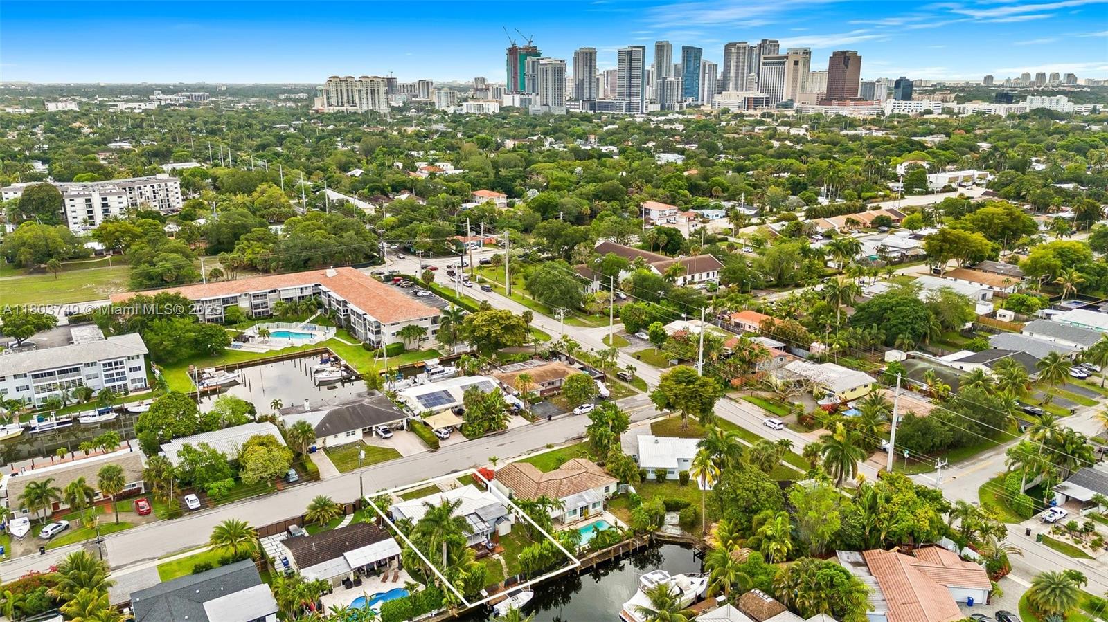908 Citrus Isle