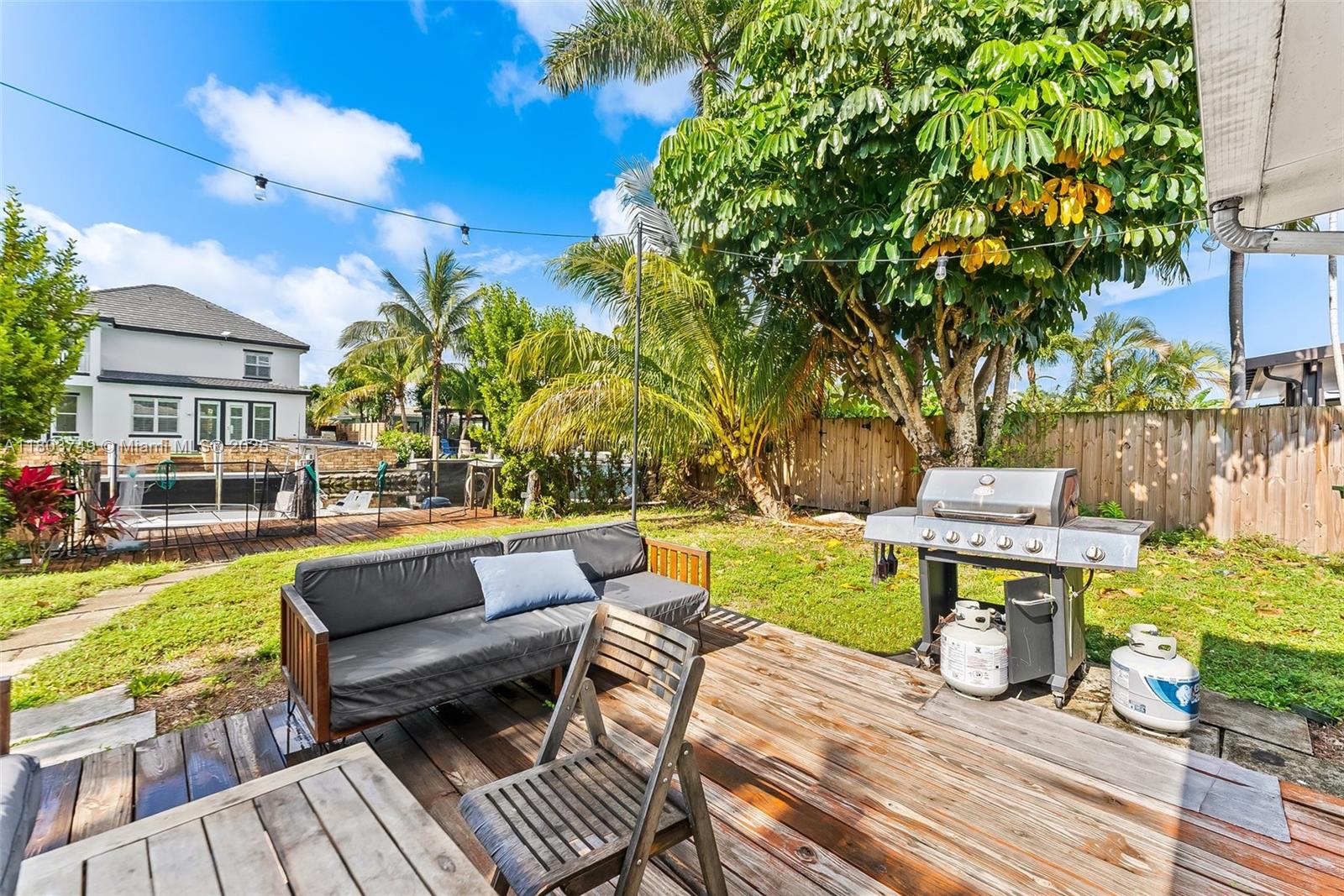908 Citrus Isle