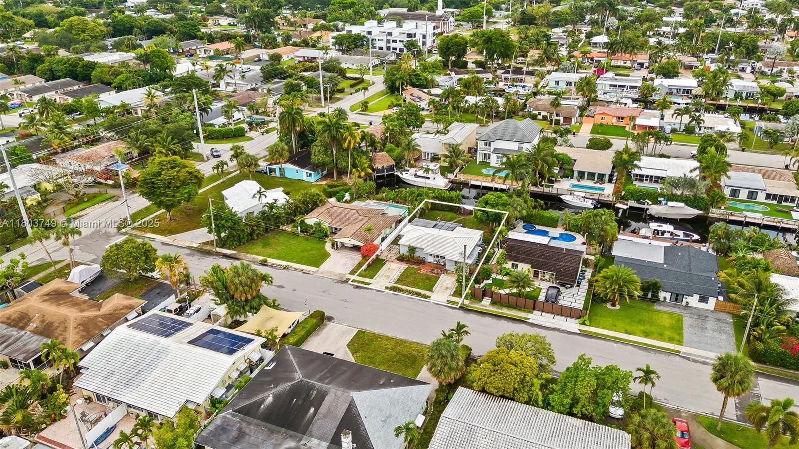 908 Citrus Isle