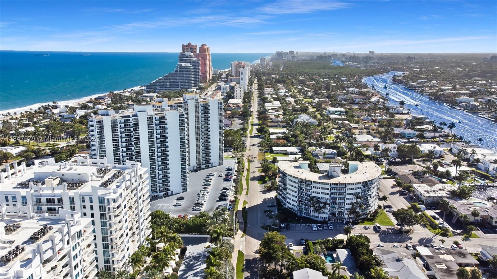 2715 N Ocean Blvd # 3A