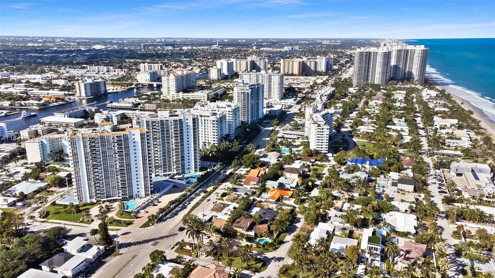 2715 N Ocean Blvd # 3A