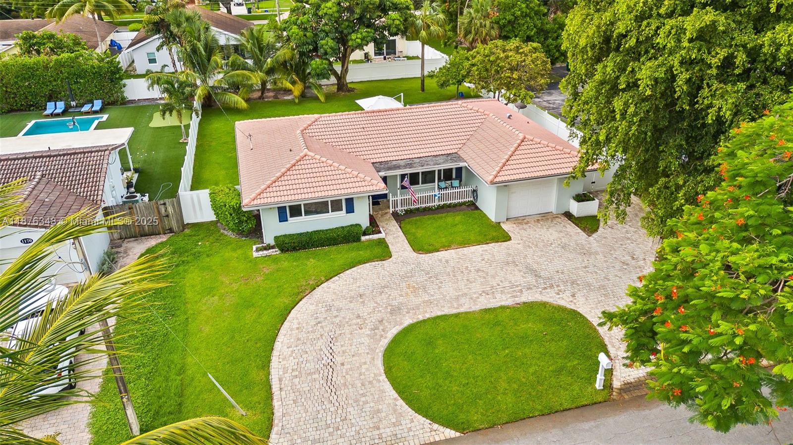 1180 SW 17th St