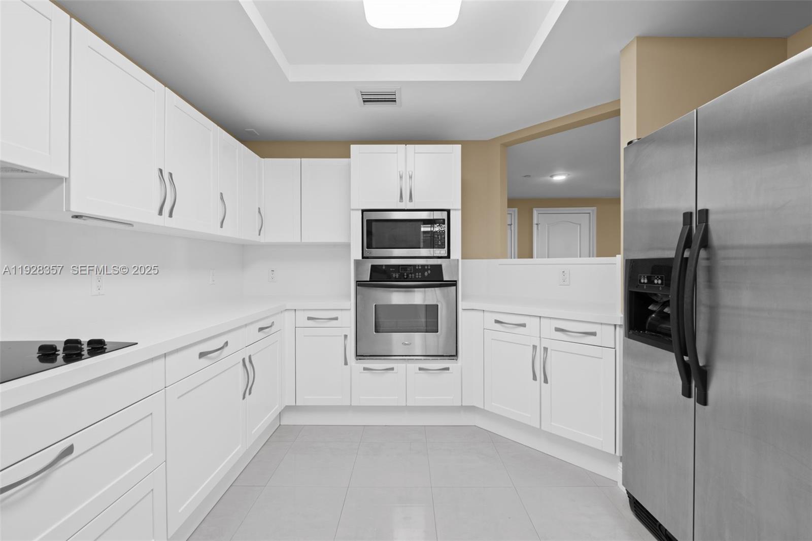 110 Hendricks Isle # 10