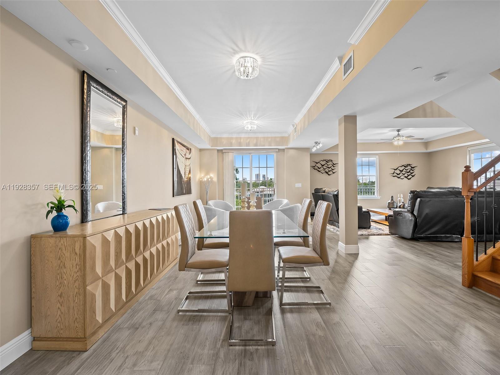 110 Hendricks Isle # 10