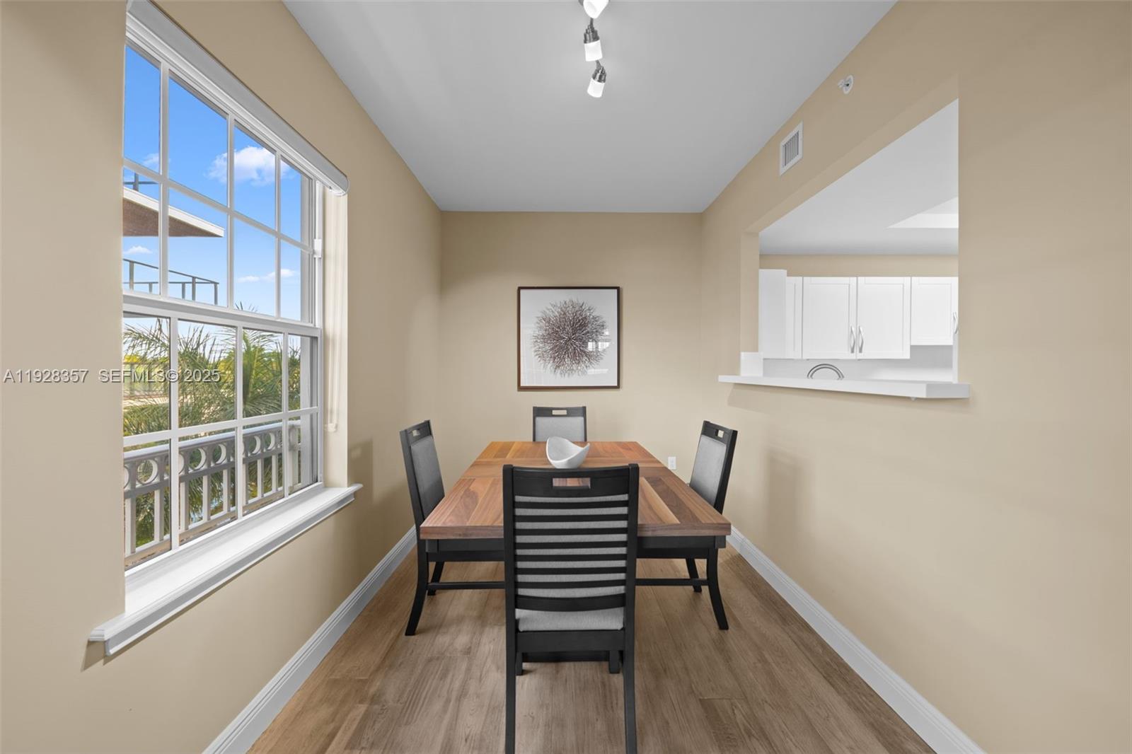 110 Hendricks Isle # 10