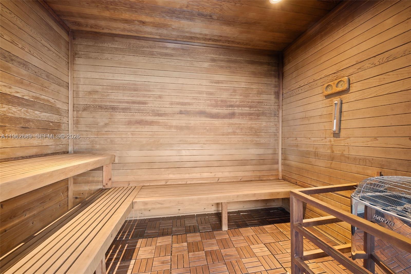 1100 Biscayne Blvd # 5706